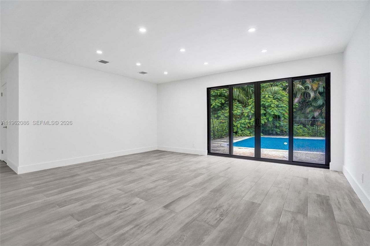 470 Petersburg Ter , Unit 470, Plantation, FL 33325 Photo