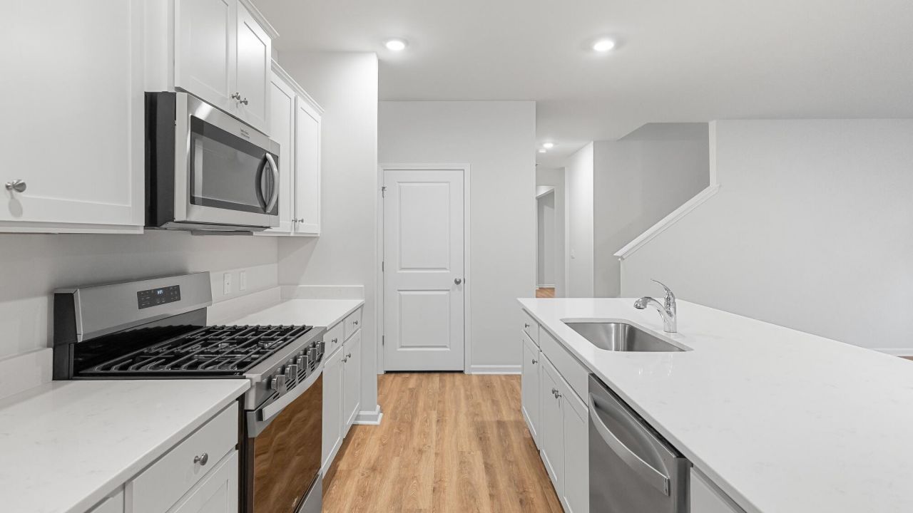 199 Bee Tree Boulevard Photo 16