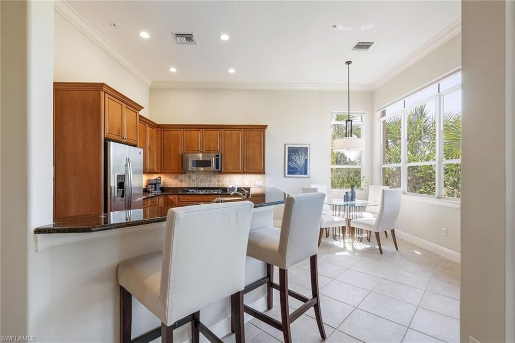 17015 Porta Vecchio Way, Unit 201, Naples, FL 34110 Photo