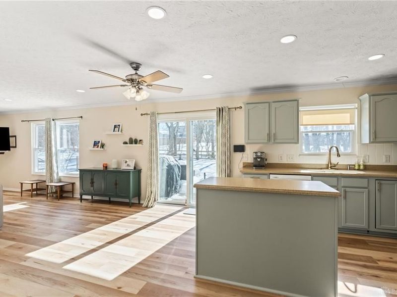 358 Sentinel Oak Drive, Dayton, OH 45458 Photo 12