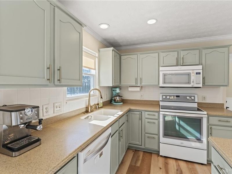 358 Sentinel Oak Drive, Dayton, OH 45458 Photo 14