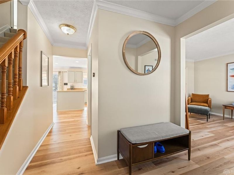 358 Sentinel Oak Drive, Dayton, OH 45458 Photo 2