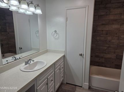 127 Smithridge Park, Reno, NV 89502 Photo