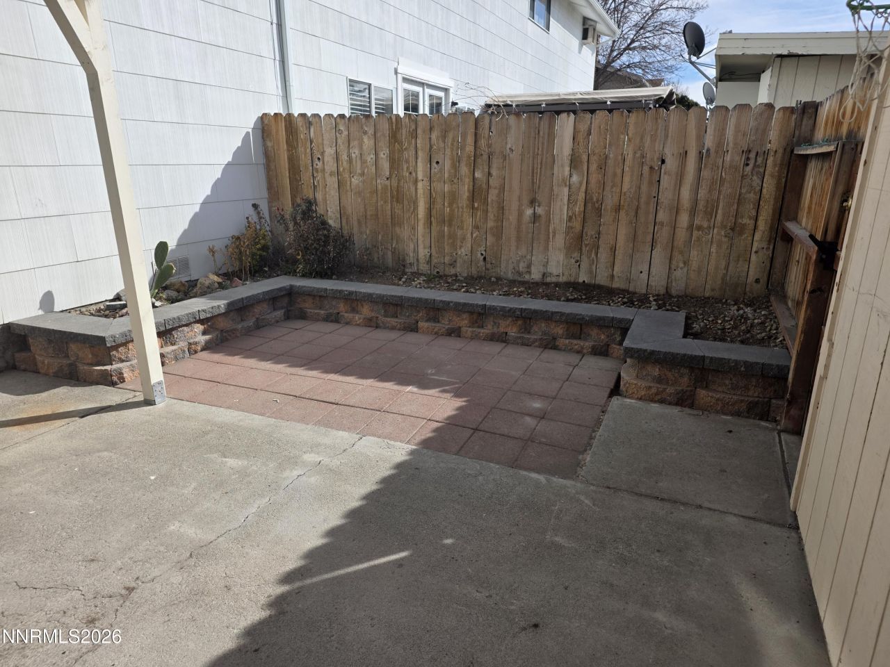 127 Smithridge Park, Reno, NV 89502 Photo