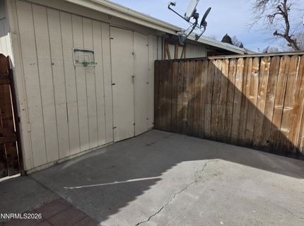 127 Smithridge Park, Reno, NV 89502 Photo