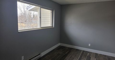 127 Smithridge Park, Reno, NV 89502 Photo