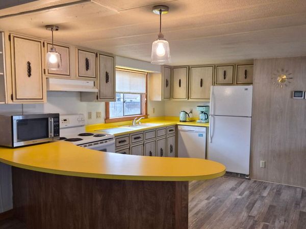 3635 NW Oak Avenue NW, Redmond, OR 97756