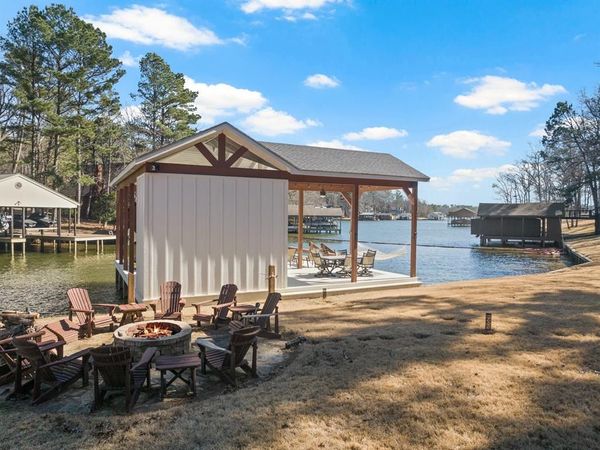 203 King Laurence , Scroggins, TX 75480