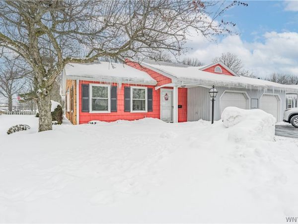 1 The Common, Lockport, NY 14094