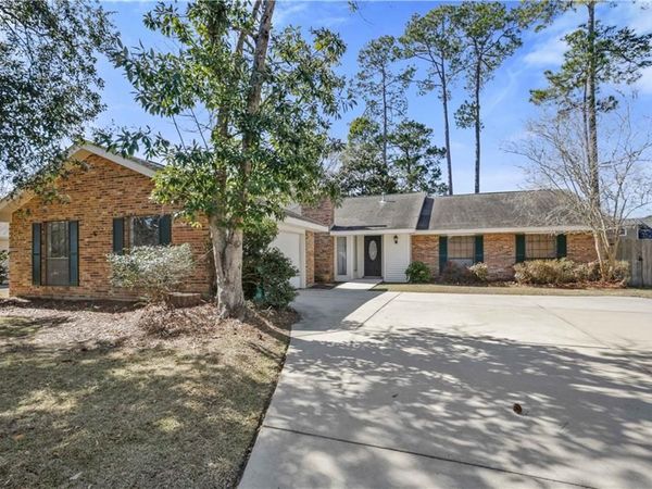 511 CROSS GATES Boulevard, Slidell, LA 70461