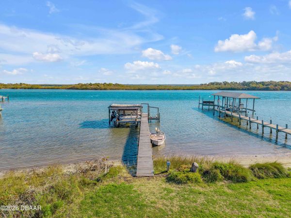 290 Navajo Drive, Oak Hill, FL 32759