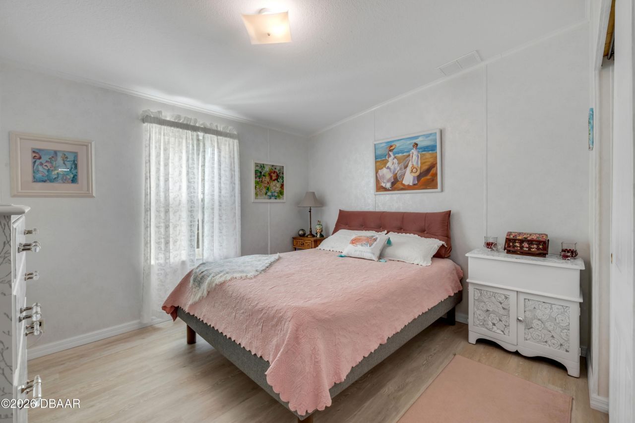 290 Navajo Drive, Oak Hill, FL 32759 Photo