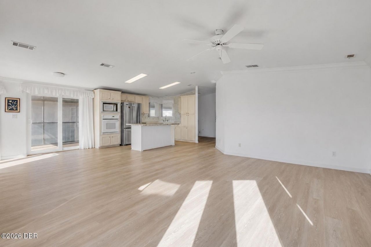 290 Navajo Drive, Oak Hill, FL 32759 Photo
