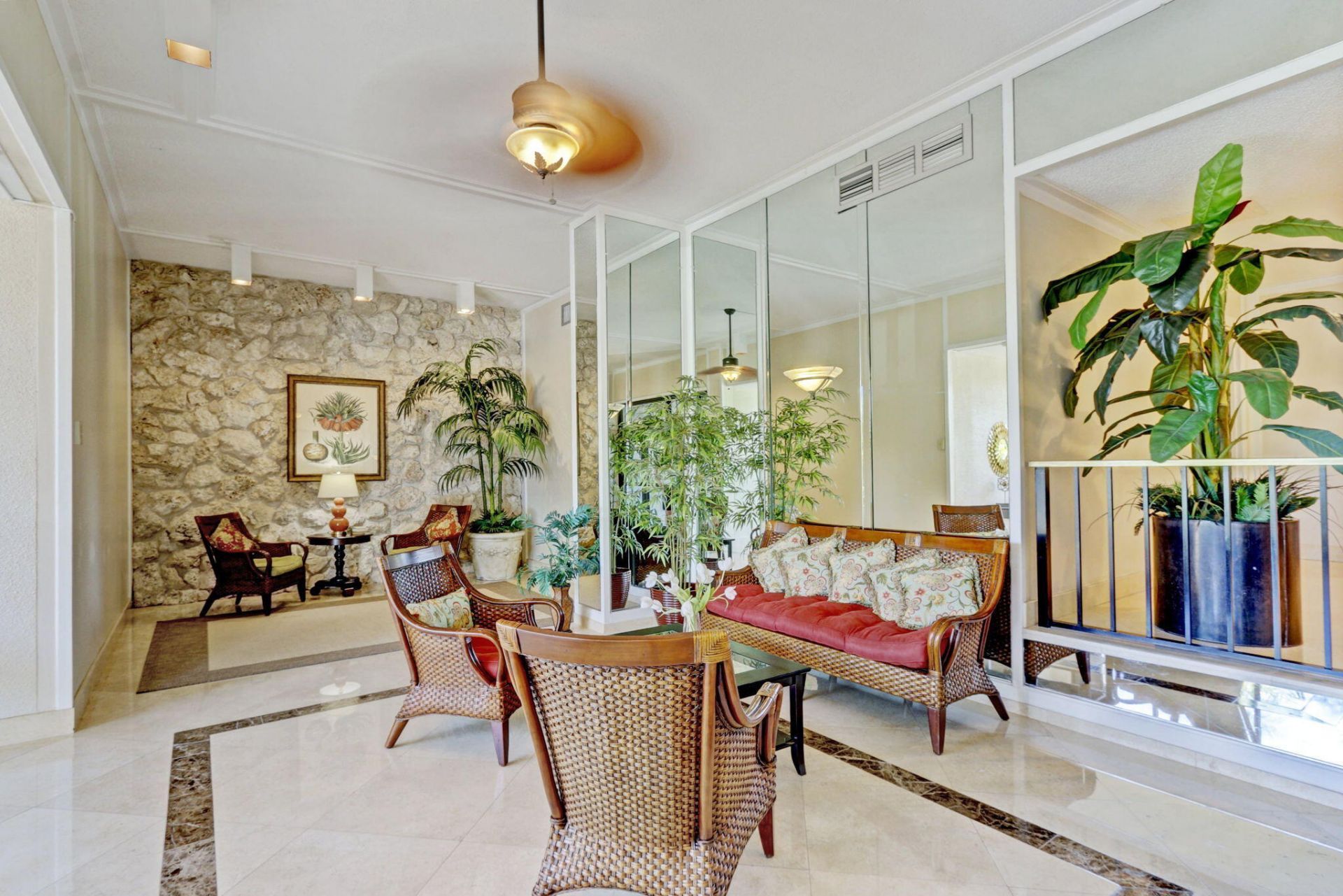 5600 N Flagler Drive, Unit 2703, West Palm Beach, FL 33407 Photo