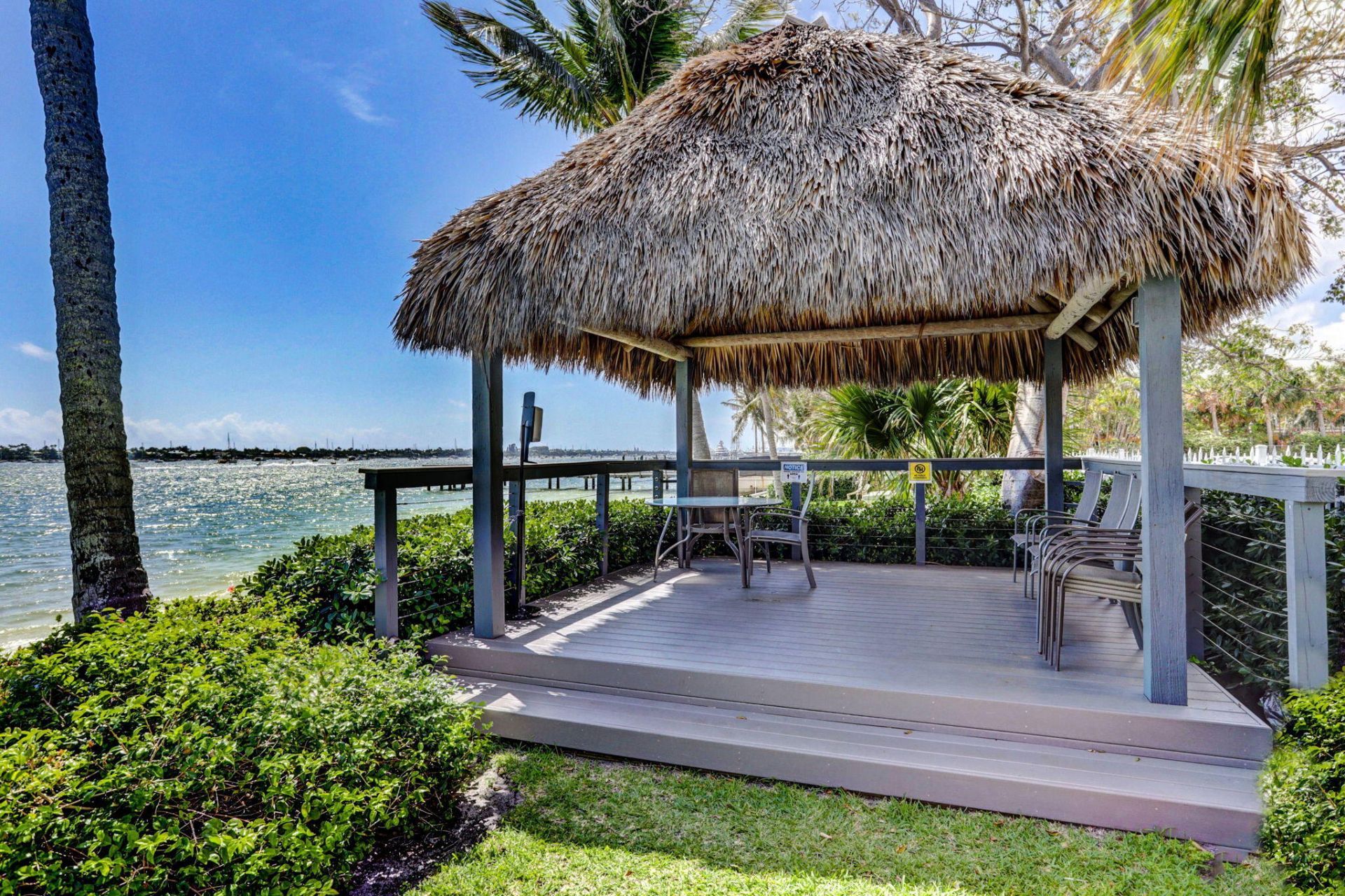 5600 N Flagler Drive, Unit 2703, West Palm Beach, FL 33407 Photo