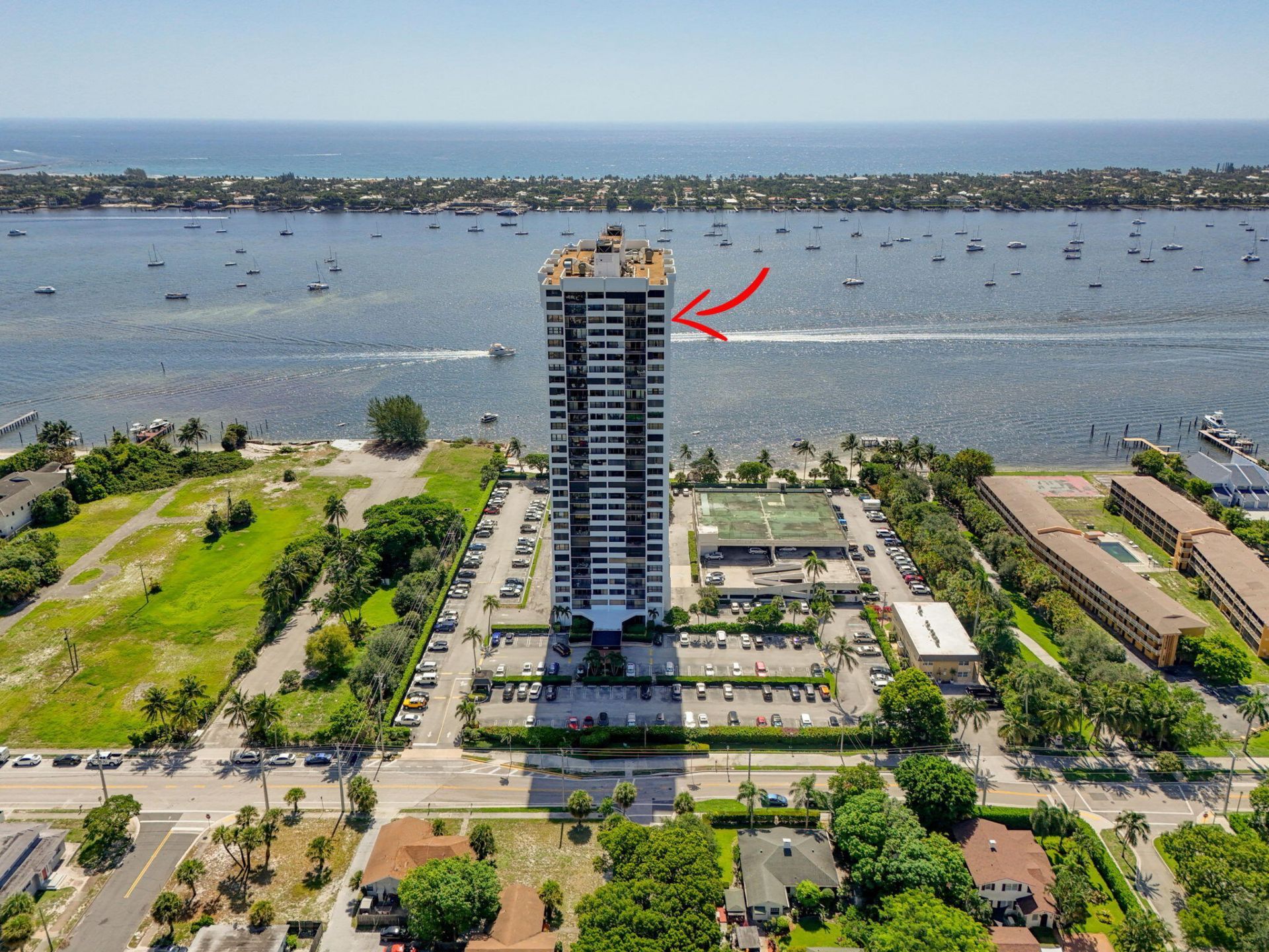 5600 N Flagler Drive, Unit 2703, West Palm Beach, FL 33407 Photo