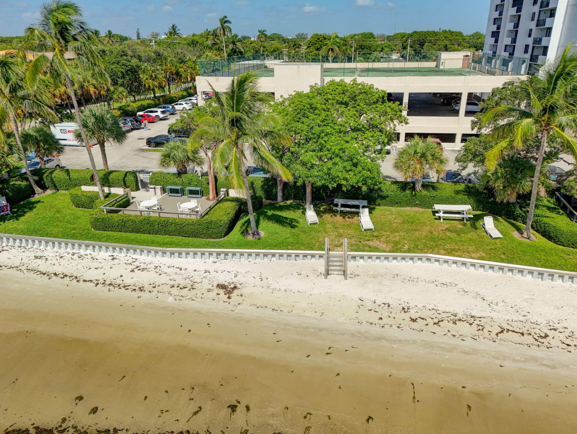 5600 N Flagler Drive, Unit 2703, West Palm Beach, FL 33407 Photo