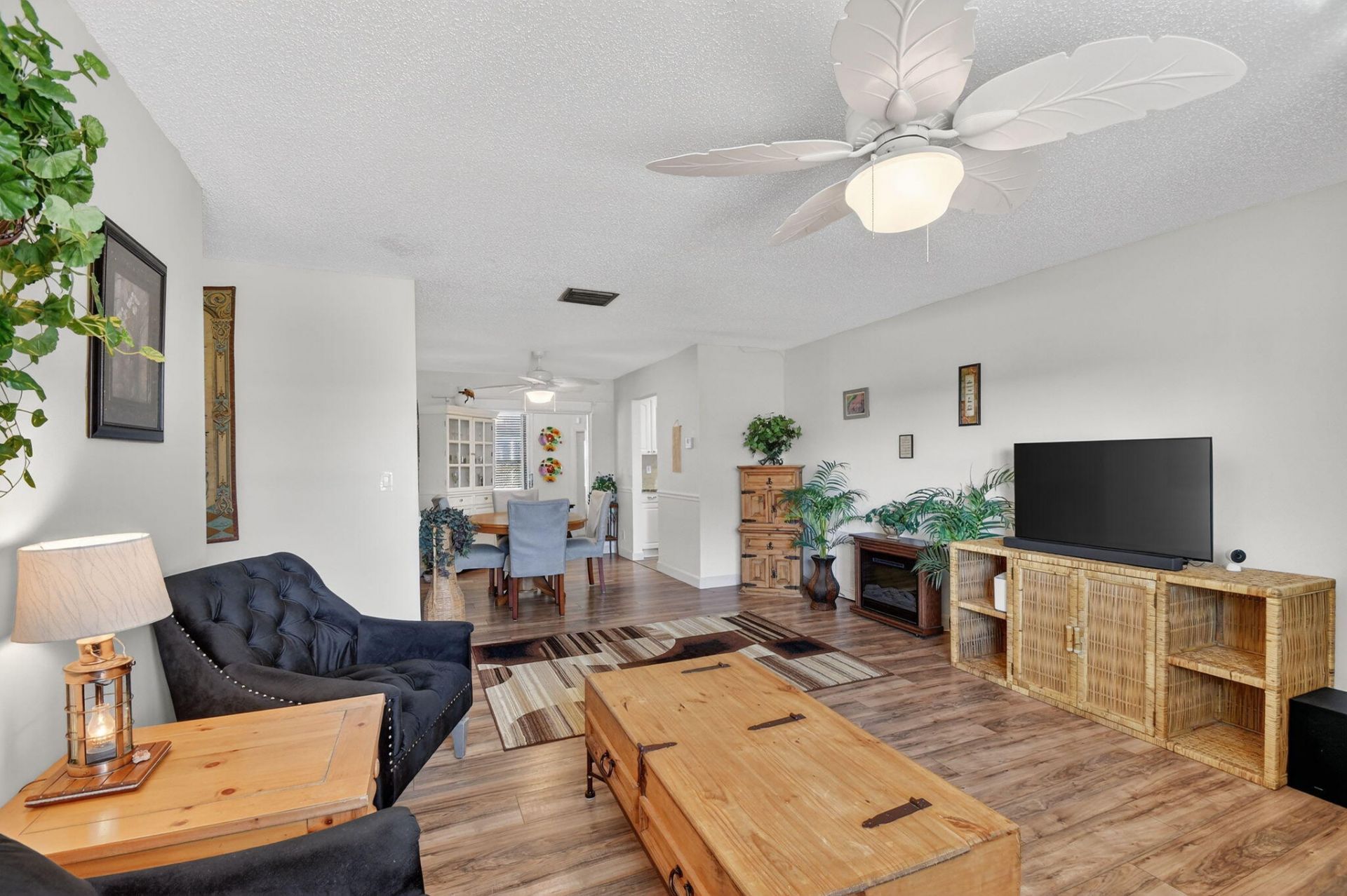 105 SW 9th Street, Boynton Beach, FL 33426 Photo