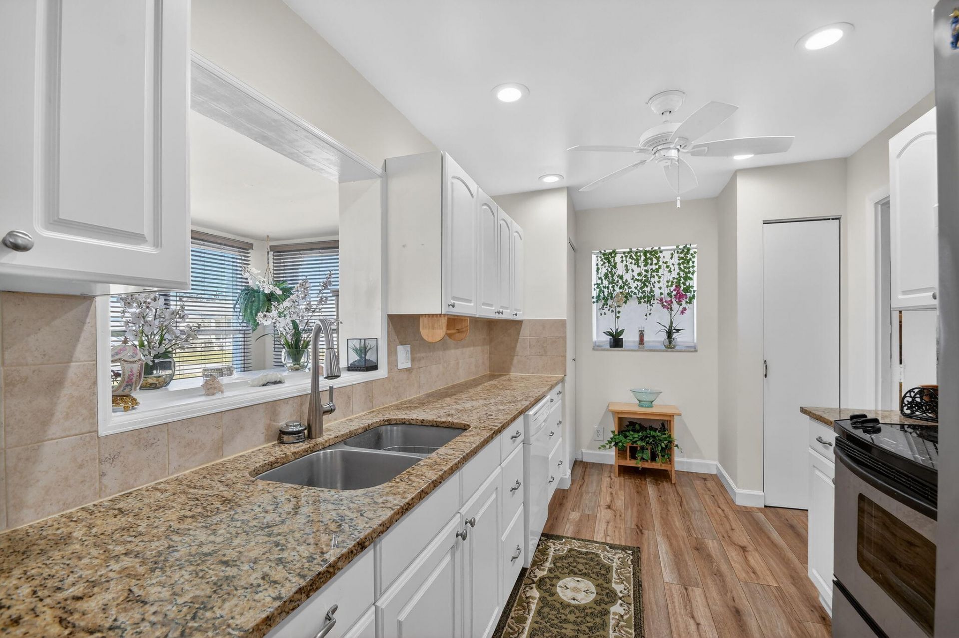 105 SW 9th Street, Boynton Beach, FL 33426 Photo