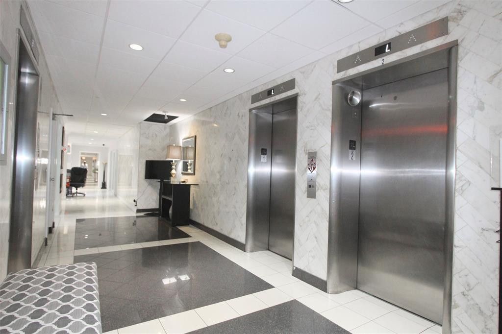 3233 NE 34th Street, Unit 717, Fort Lauderdale, FL 33308 Photo