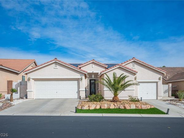10212 Crystal Arch Avenue, Las Vegas, NV 89129