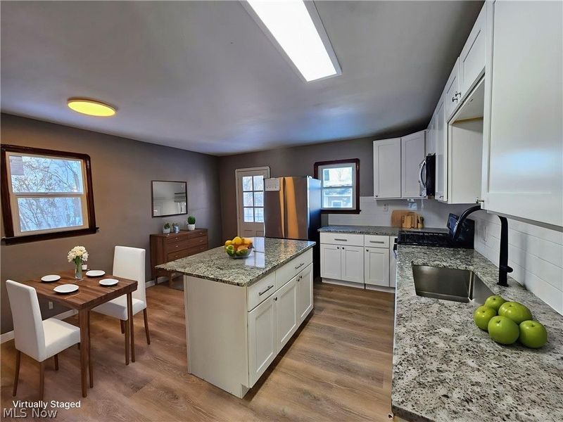 13417 Granger Road, Garfield Heights, OH 44125 Photo 10