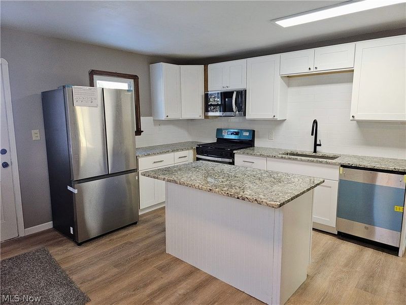 13417 Granger Road, Garfield Heights, OH 44125 Photo 14