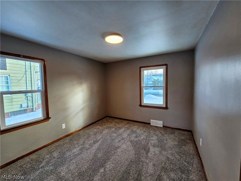 13417 Granger Road, Garfield Heights, OH 44125 Photo 20