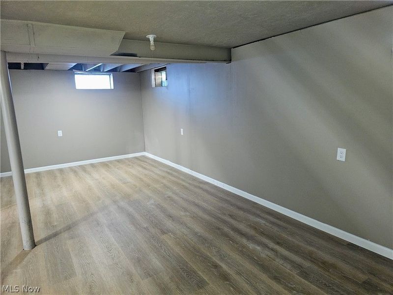 13417 Granger Road, Garfield Heights, OH 44125 Photo 31