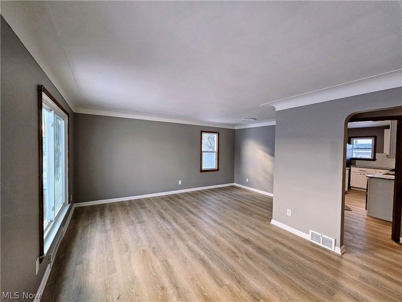 13417 Granger Road, Garfield Heights, OH 44125 Photo 5