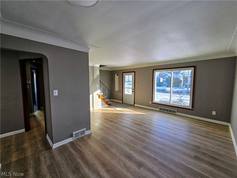 13417 Granger Road, Garfield Heights, OH 44125 Photo 9