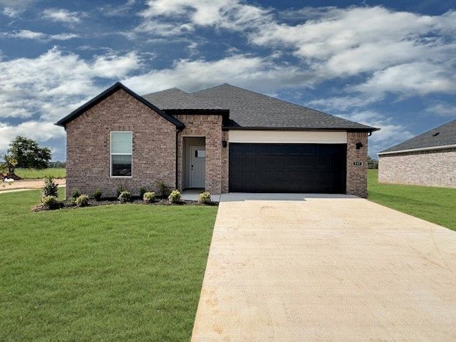 450 W Canada Drive, Farmington, AR 72730 Main Photo