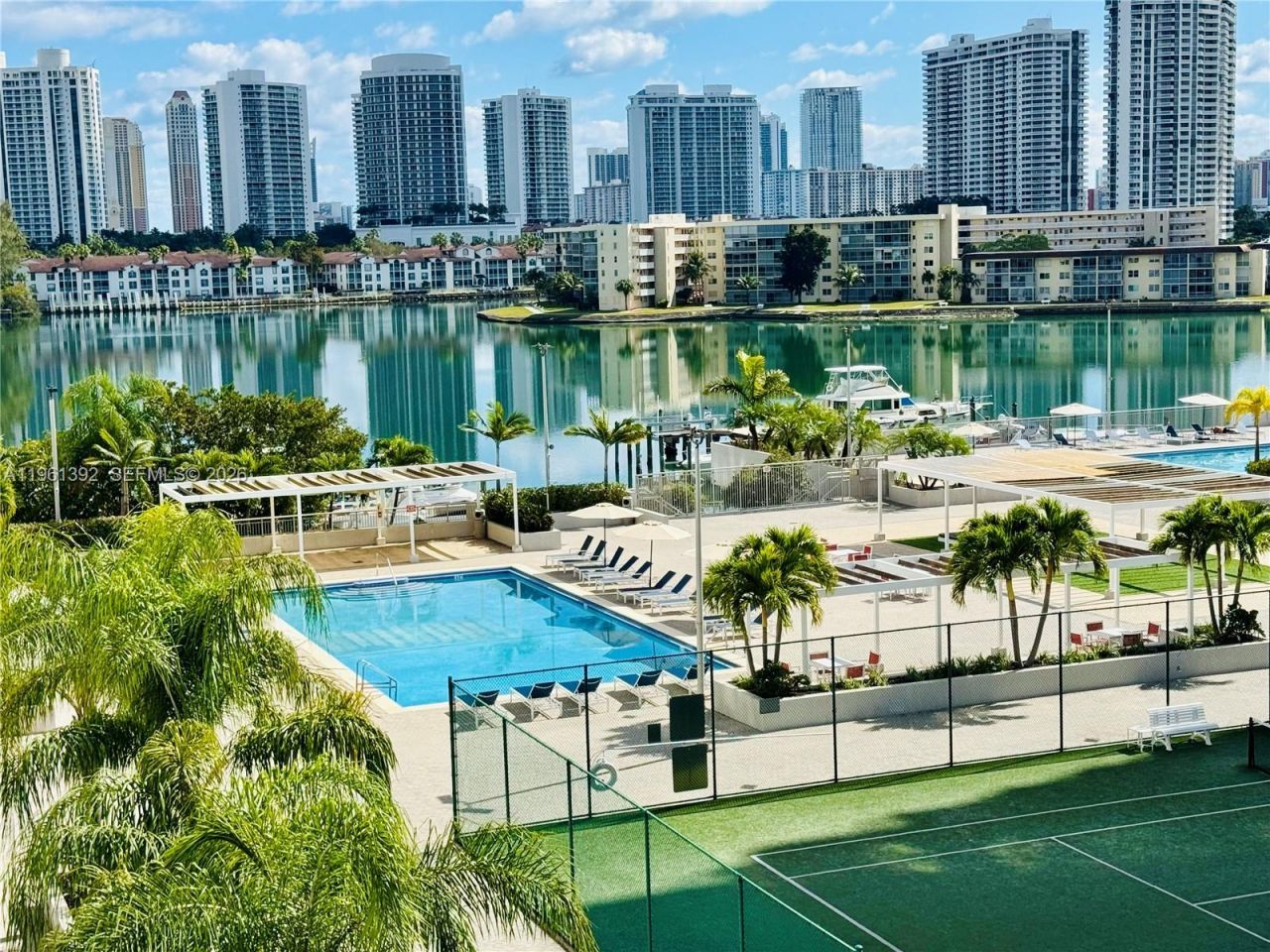 18051 Biscayne Blvd, Unit 503, Aventura, FL 33160 Photo