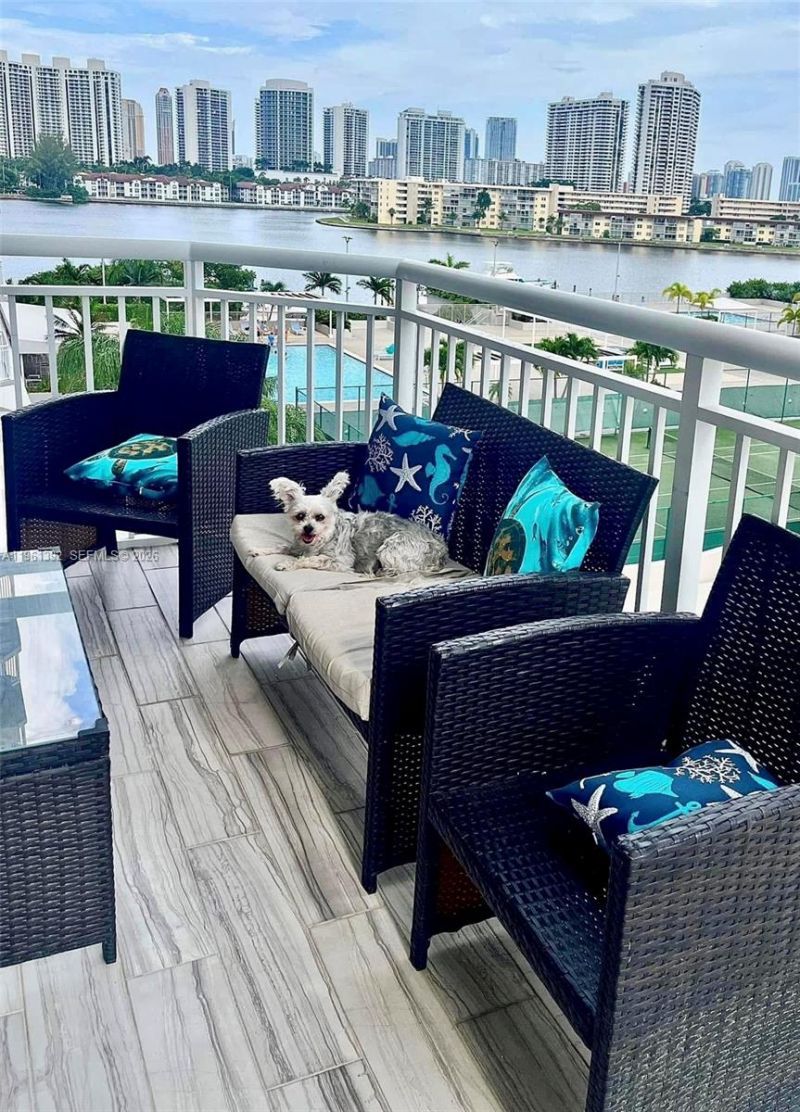 18051 Biscayne Blvd, Unit 503, Aventura, FL 33160 Photo