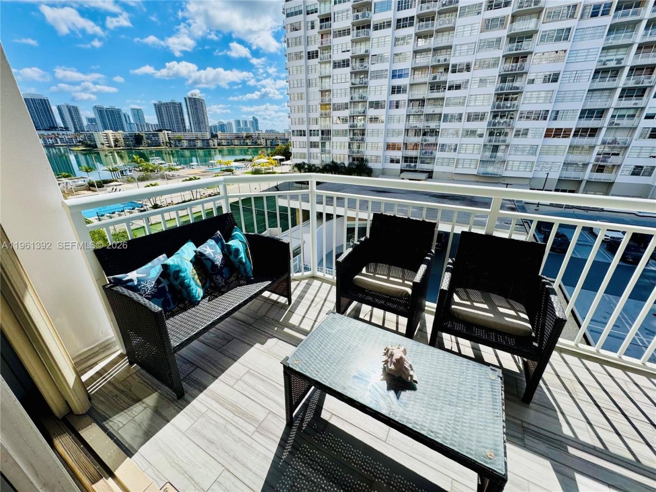18051 Biscayne Blvd, Unit 503, Aventura, FL 33160 Photo
