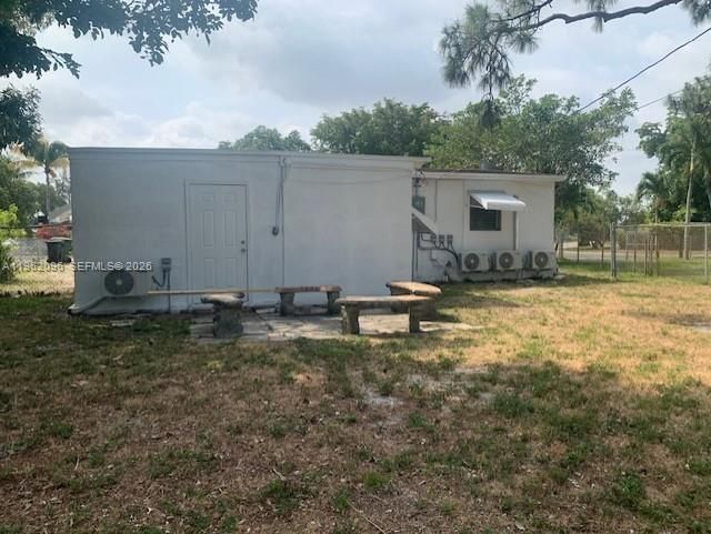 243 SW 21st Way, Fort Lauderdale, FL 33312 Photo