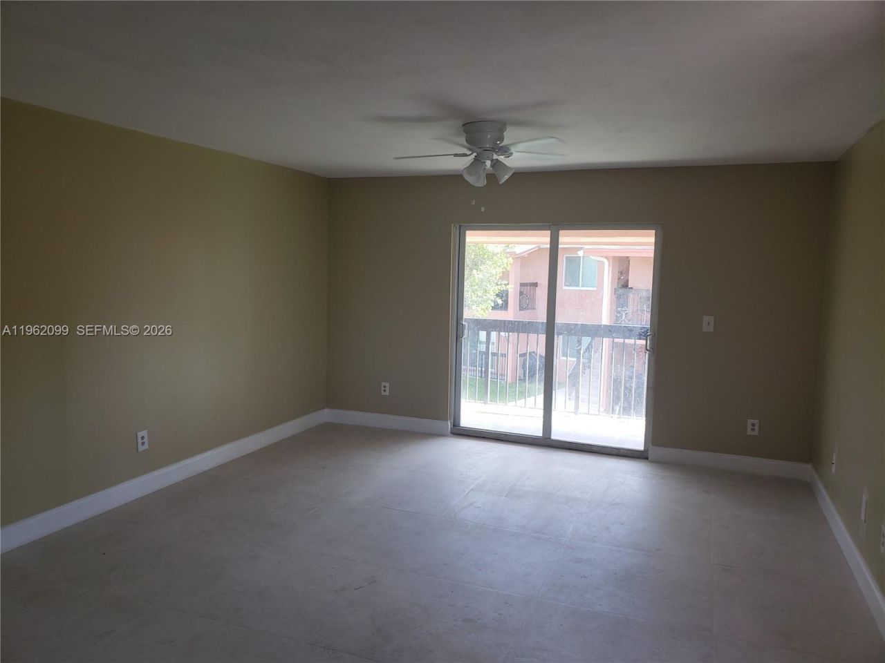 1930 NW 119th St, Unit 722, Miami, FL 33167 Photo
