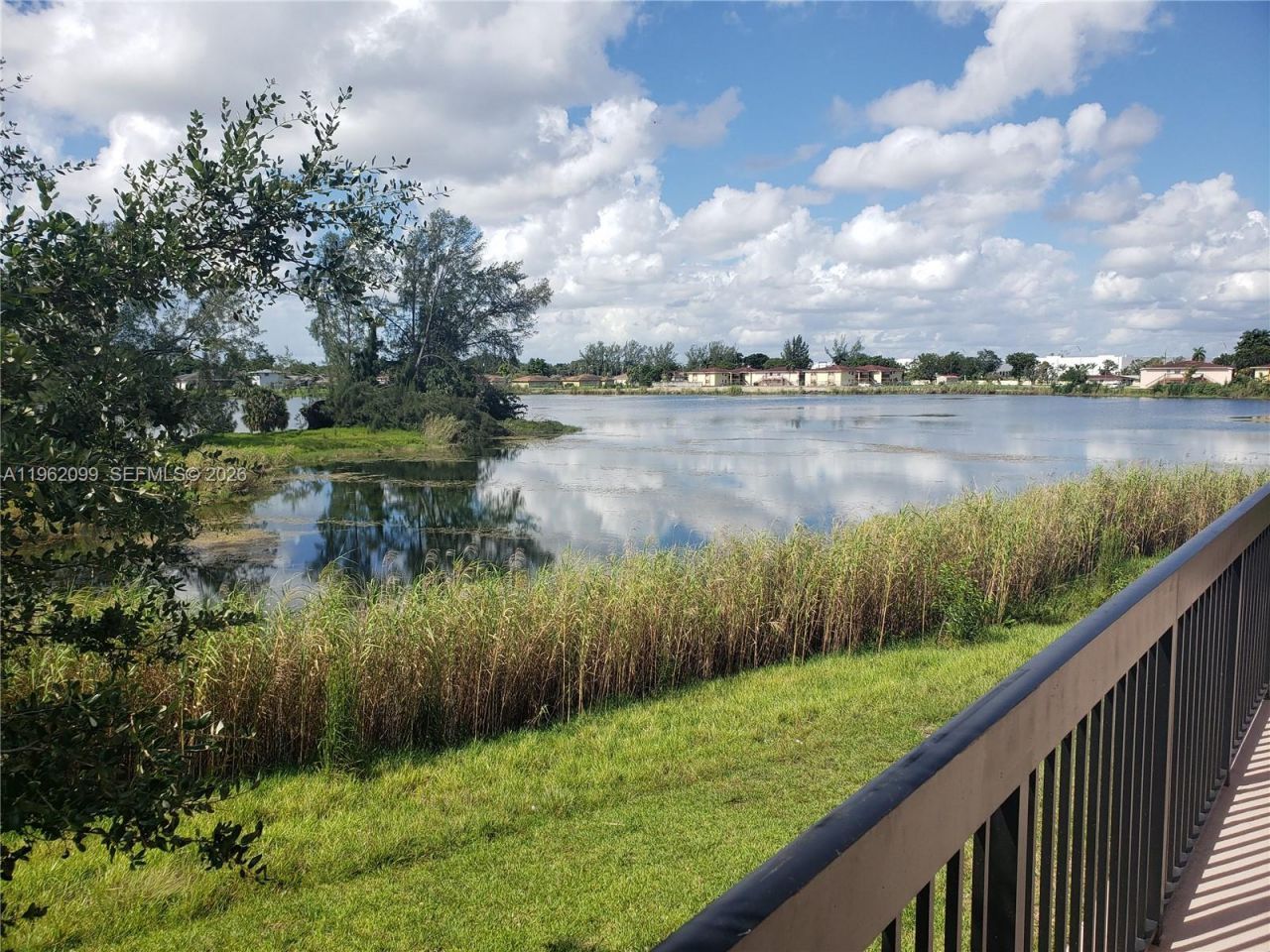 1930 NW 119th St, Unit 722, Miami, FL 33167 Photo