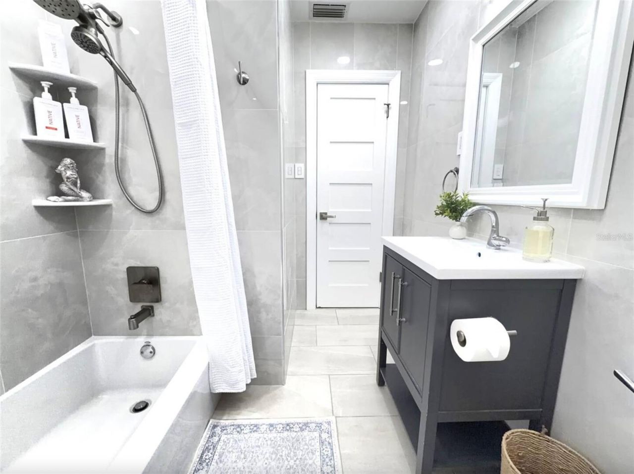 2238 Clematis Street, Sarasota, FL 34239 Photo