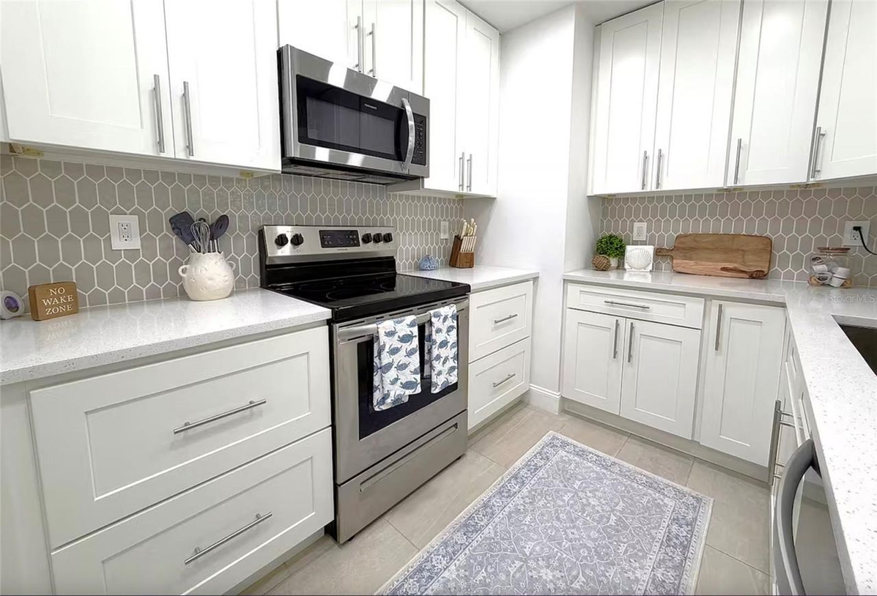 2238 Clematis Street, Sarasota, FL 34239 Photo