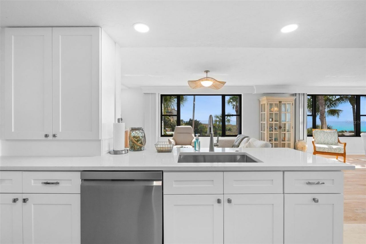 8600 Midnight Pass Road, Unit 301, Sarasota, FL 34242 Photo