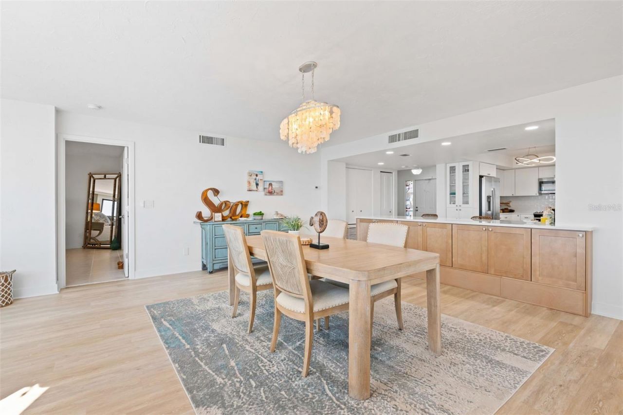 8600 Midnight Pass Road, Unit 301, Sarasota, FL 34242 Photo