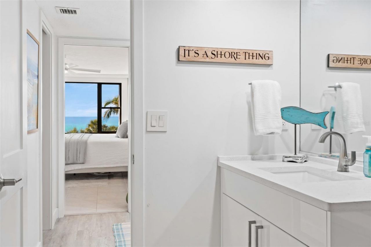 8600 Midnight Pass Road, Unit 301, Sarasota, FL 34242 Photo