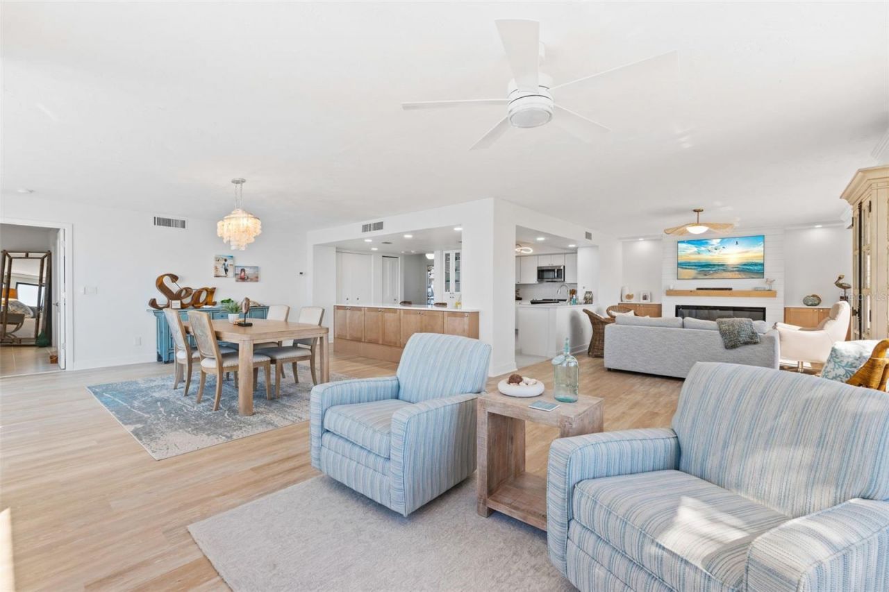 8600 Midnight Pass Road, Unit 301, Sarasota, FL 34242 Photo