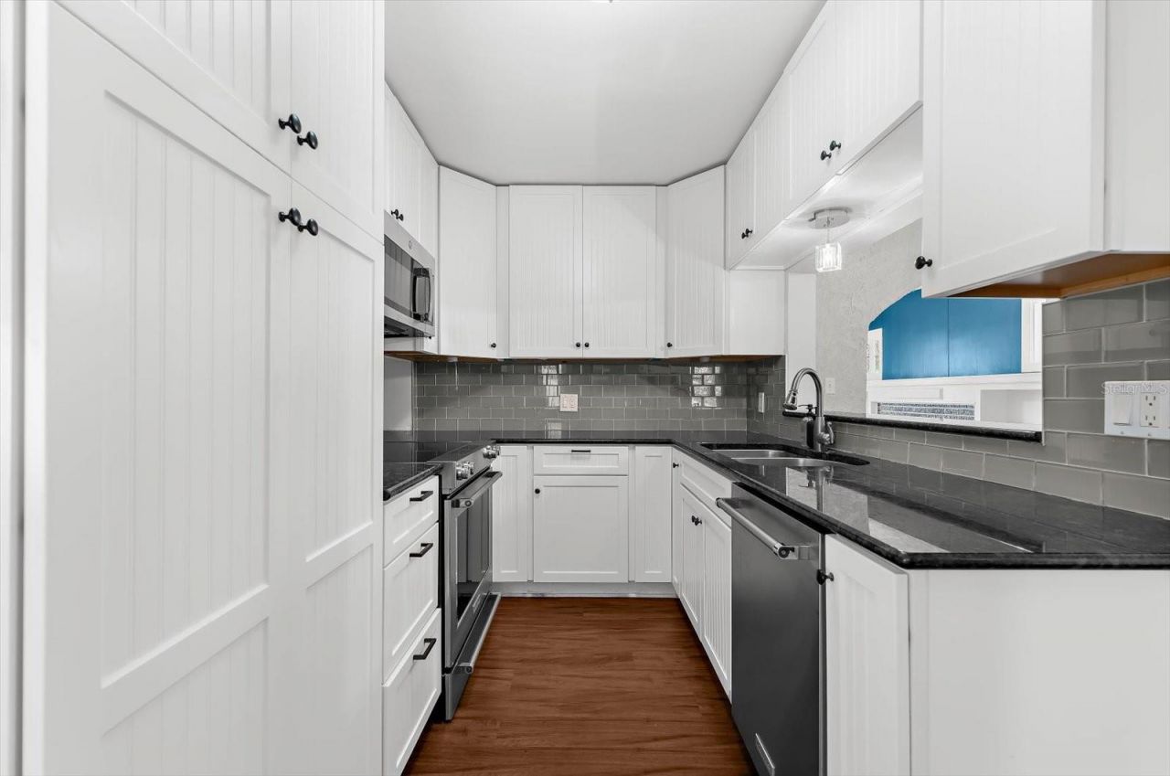 2726 8th Avenue W, Bradenton, FL 34205 Photo