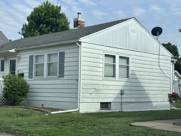 918 14th Avenue, Fulton, IL 61252