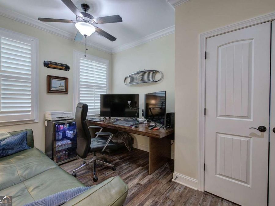 Property Image 32