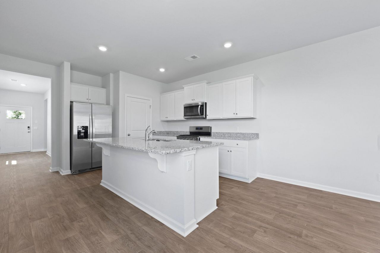 189 Bee Tree Boulevard Photo 16