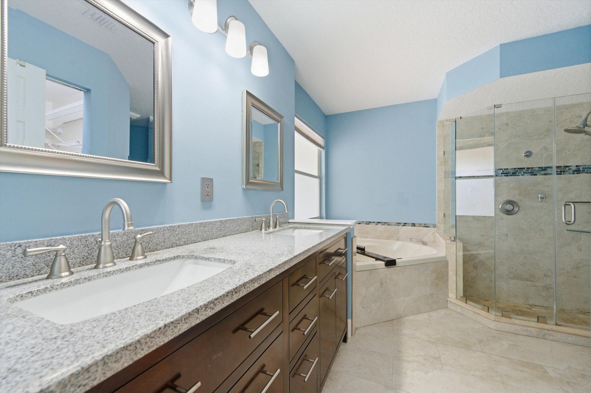 115 Silver Bell Crescent, Royal Palm Beach, FL 33411 Photo