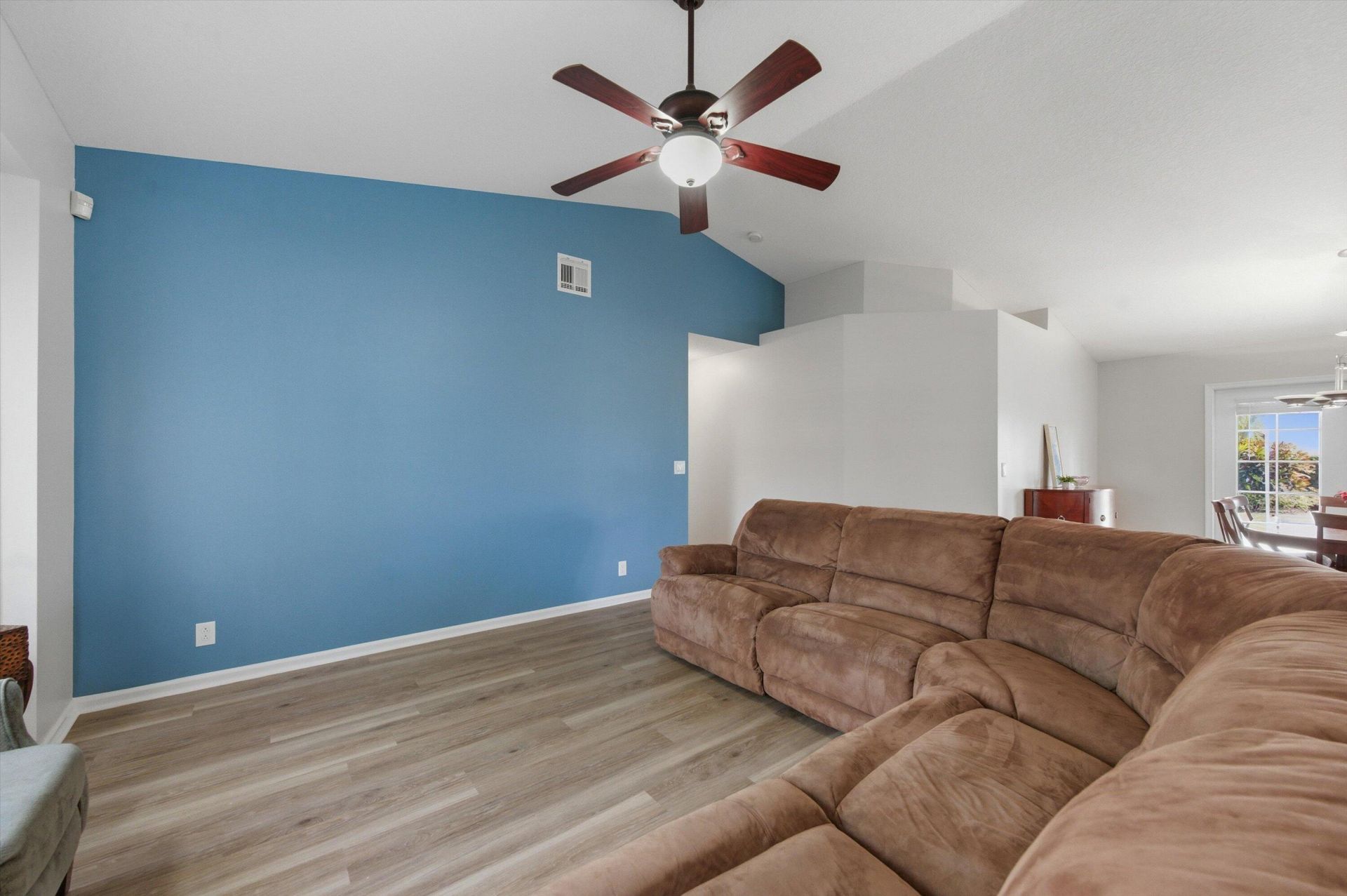 115 Silver Bell Crescent, Royal Palm Beach, FL 33411 Photo